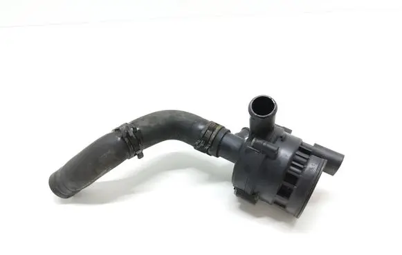 Mercedes-Benz C AMG W204 Electric auxiliary coolant/water pump