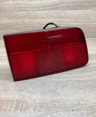 BMW 5 E39 Tailgate rear/tail lights 8371325 WITHPLUG
