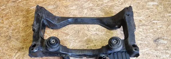 Mercedes-Benz E W210 Front subframe