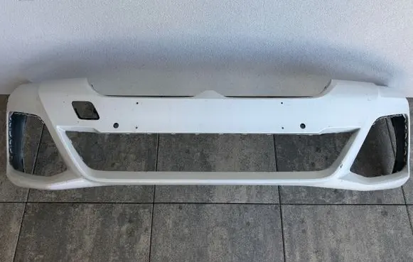 BMW 5 G30 G31 G38 Front bumper 8098644
