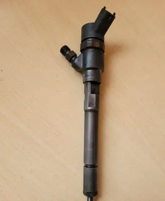 KIA Carens II Fuel injector 3380027400 0445110258