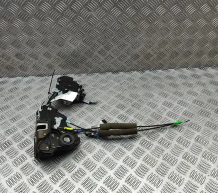 Lexus LS 460 - 600H Front door lock 6903050320