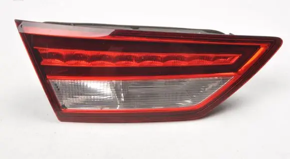 Seat Leon (5F) Tailgate rear/tail lights 
