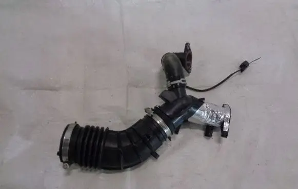 Renault Kadjar Air intake hose/pipe 165763328R