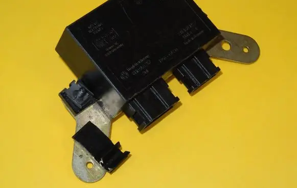 Volkswagen Transporter - Caravelle T4 Immobilizer control unit/module 6H0953257 5WK4774