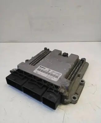 Renault Megane III Engine control unit/module 237102460R 1039S55217 237101074R