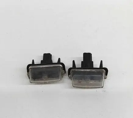 Toyota Avensis T270 Number plate light 812700D120