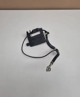Mercedes-Benz E W212 Battery relay fuse A0009061505 1110055 65004678