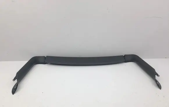 Volkswagen T-Roc Tailgate trim 2GA867707 2GA867704