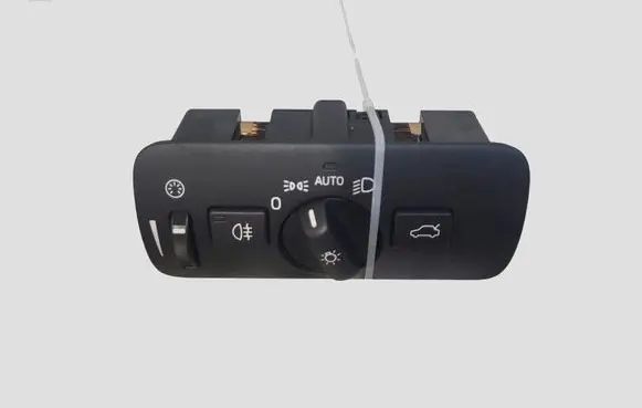 Volvo V40 Light switch 31443831