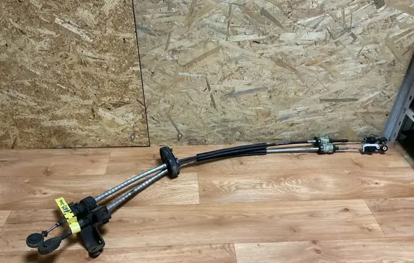 Saab 9-3 Ver2 Gear shift cable linkage 12790130