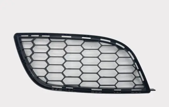 Alfa Romeo Giulietta Front bumper lower grill 156105333