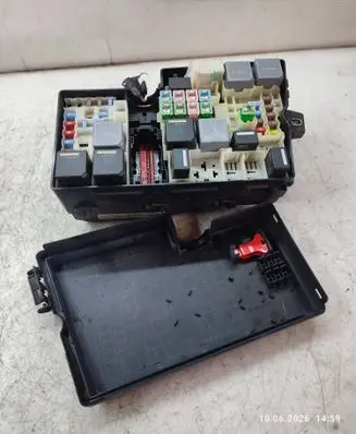 Ford Kuga II Fuse box set AV6T14A142AB