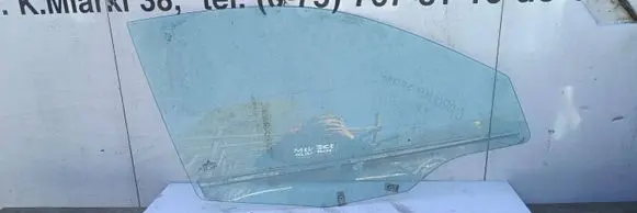Mitsubishi Carisma Front door window glass four-door 1212123