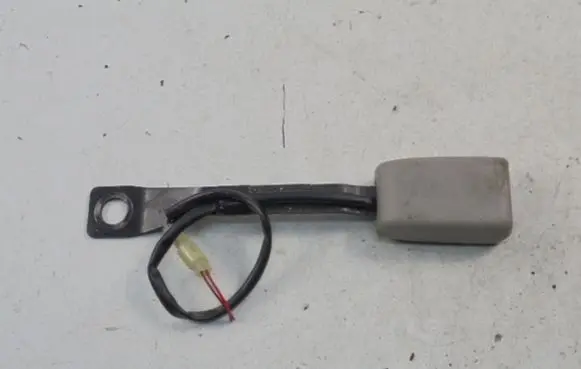 Suzuki Grand Vitara II Front seatbelt buckle 060731BG