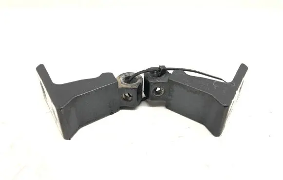 Audi A4 S4 B8 8K Rear door lower hinge 8K0831402E A047058