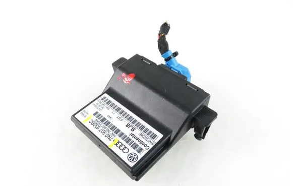 Volkswagen PASSAT CC Gateway control module 7N0907530BC