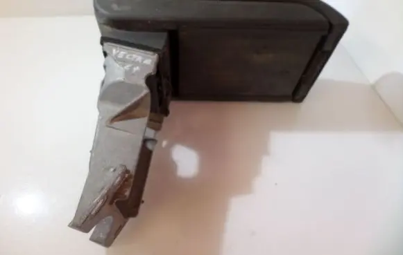 Opel Vectra C Armrest 13242817 1132312