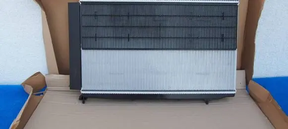 Coolant radiator
