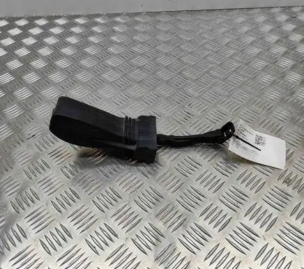 Porsche Cayenne (92A) Rear door check strap stopper 7P0837267
