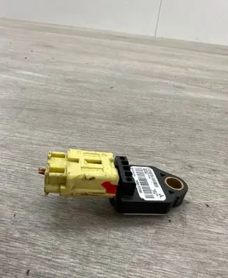 Mitsubishi Outlander Airbag deployment crash/impact sensor 8651A001 39754C TBZME173774958