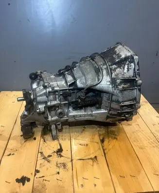 Mercedes-Benz 190 W201 Manual 4 speed gearbox R2012610001