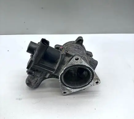 Volkswagen Transporter - Caravelle T5 EGR valve 076131501A 061215 70082303