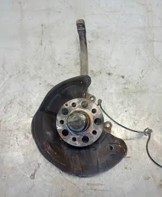 Mercedes-Benz E W211 Front wheel hub spindle knuckle