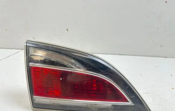 Mazda 6 Tailgate rear/tail lights GS2A513F0