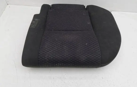 Toyota Avensis T250 Rear seat 