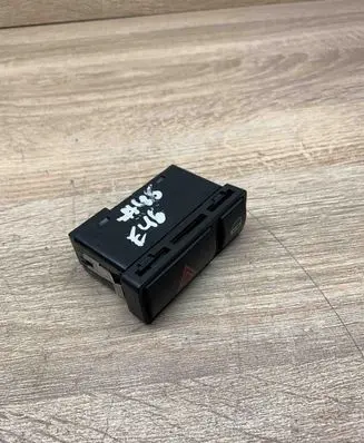 BMW 3 E46 Hazard light switch 8368920 USED