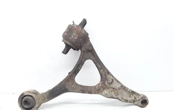 Volvo XC90 Front lower control arm/wishbone 8648614