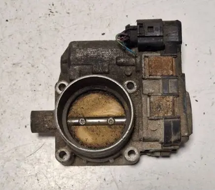 Volkswagen Touran I Throttle valve 03C133062A
