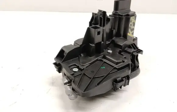 Volvo V60 Front door lock 31440997
