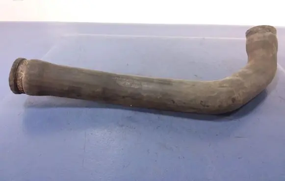 BMW 5 E39 Engine coolant pipe/hose 1740481