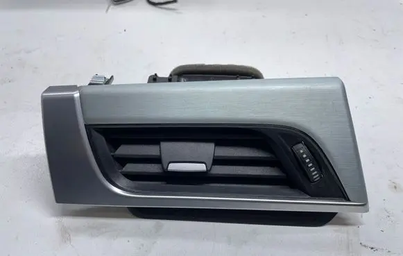 BMW X2 F39 Dashboard side air vent grill/cover trim 9292739