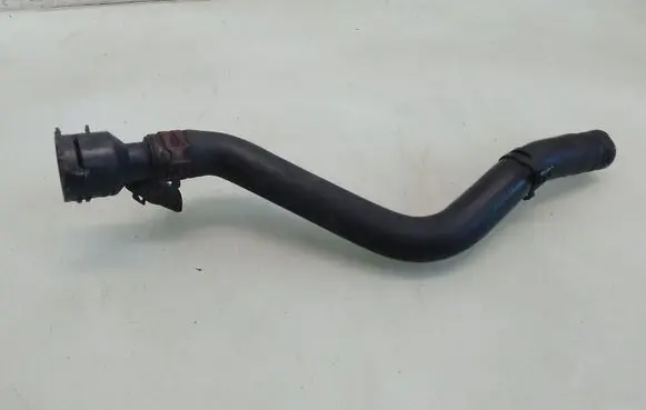 Volkswagen Golf Plus Engine coolant pipe/hose