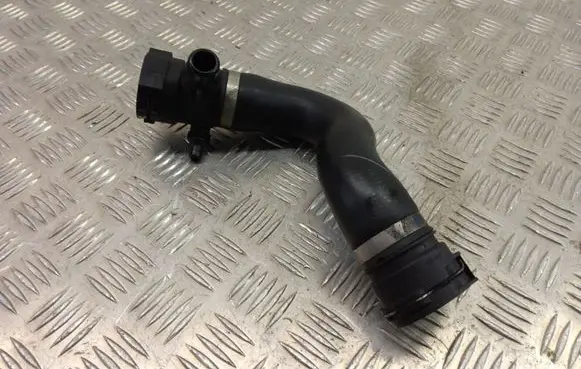 BMW X3 F25 Engine coolant pipe/hose 7646150