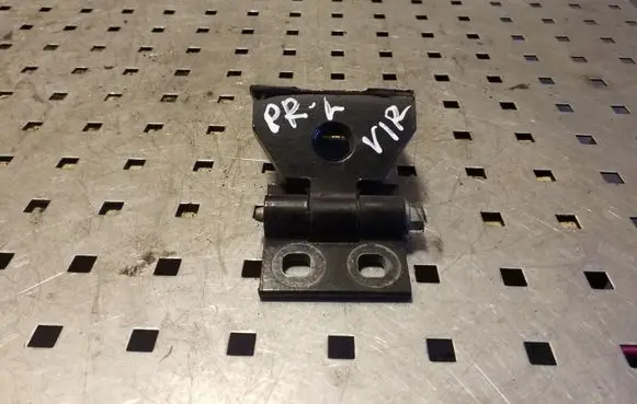 BMW X3 E83 Front door upper hinge