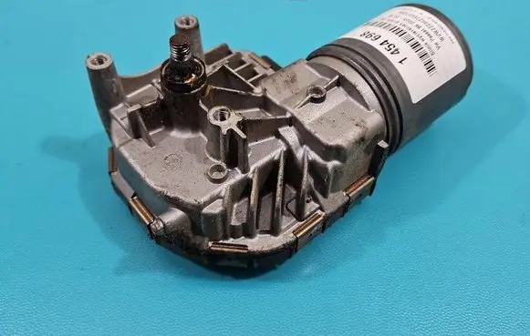 Wiper motor