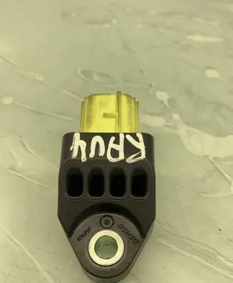 Toyota RAV 4 (XA30) Airbag deployment crash/impact sensor 8983133020