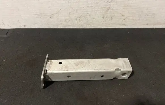 Audi Q7 4M Radiator support slam panel bracket 4m0802038c