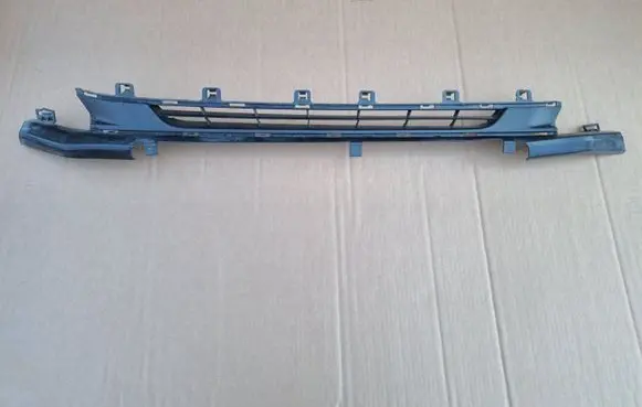 Peugeot 208 I Front bumper lower grill 9810516180