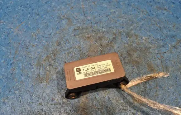 Honda Accord ESP acceleration yaw rate sensor 39970-TL0-G010-M