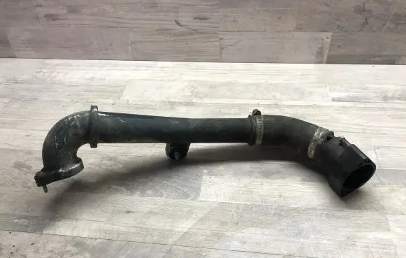 Volkswagen Golf Sportsvan Intercooler hose/pipe 04L145770S