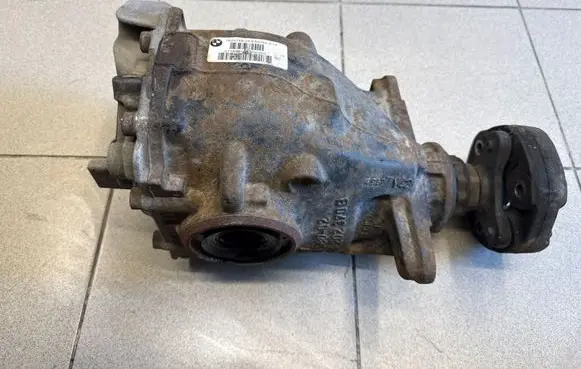 BMW 4 F32 F33 Rear differential 7603748 EA5764315 0716081