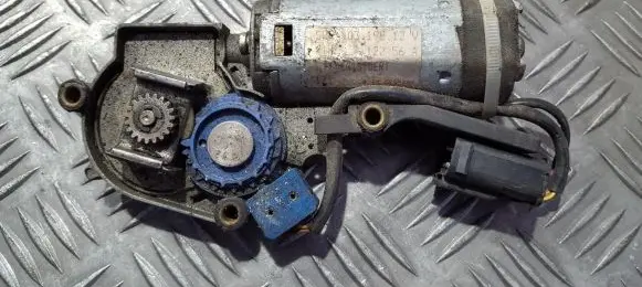 Sunroof motor/actuator