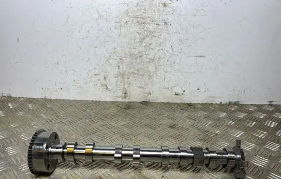 Nissan Qashqai Camshaft 