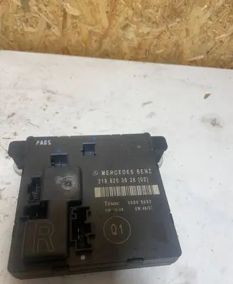 Mercedes-Benz E W211 Door control unit/module 2198203626 00005032