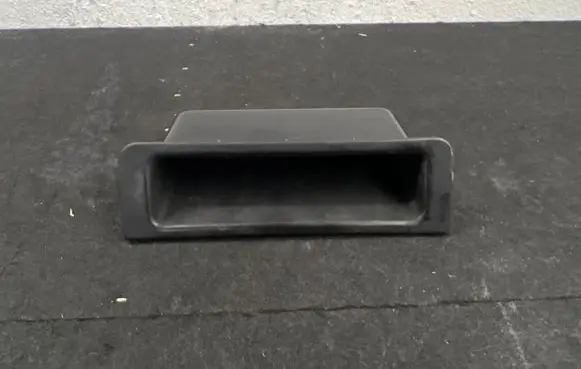 BMW 5 E39 Ashtray (rear) 815970